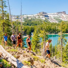 Hiking at Lucid Lake in Deschutes National Forest in Bend, Oregon