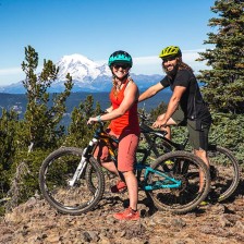 Biking with Yakima Valley views in Washington