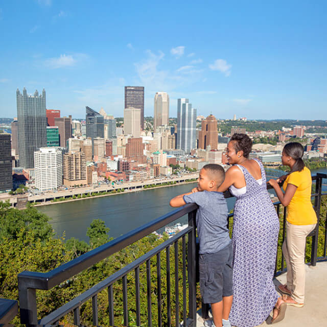 Taking in Pittsburgh, Pennsylvania, views from the Mount Washington Overlook