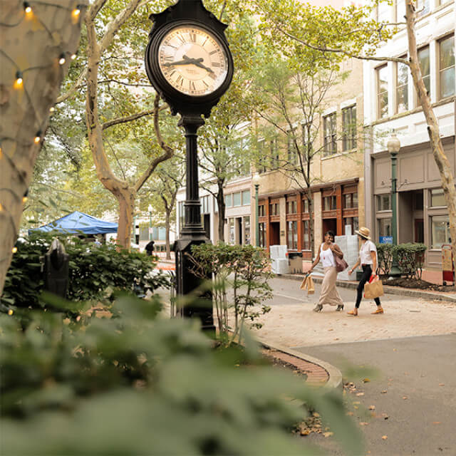 Shopping in Charleston, West Virginia