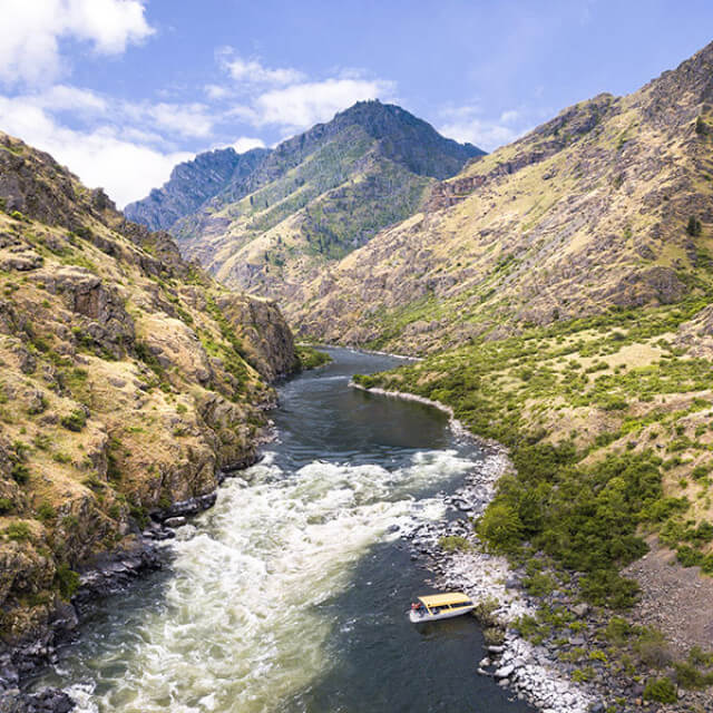 Boating through Hells Canyon, Idaho
