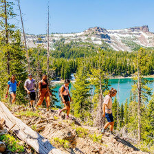 Hiking at Lucid Lake in Deschutes National Forest in Bend, Oregon