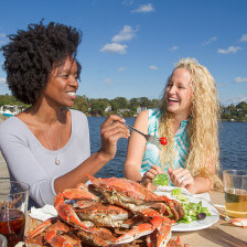 Dining on fresh-caught crabs in Annapolis, Maryland