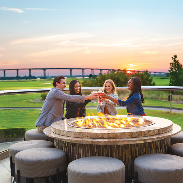 Outdoor seating with expansive views in Lake Charles, Louisiana